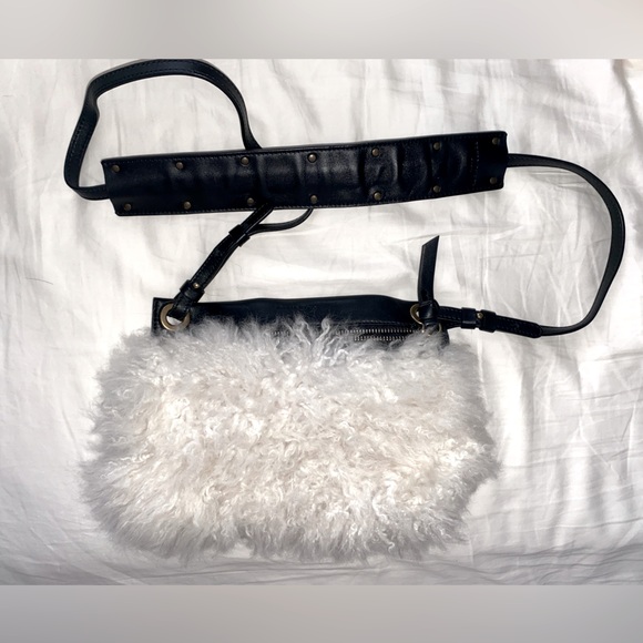 🤍 SONIA RYKIEL 🖤 white shearling crossbody purse - Picture 1 of 3